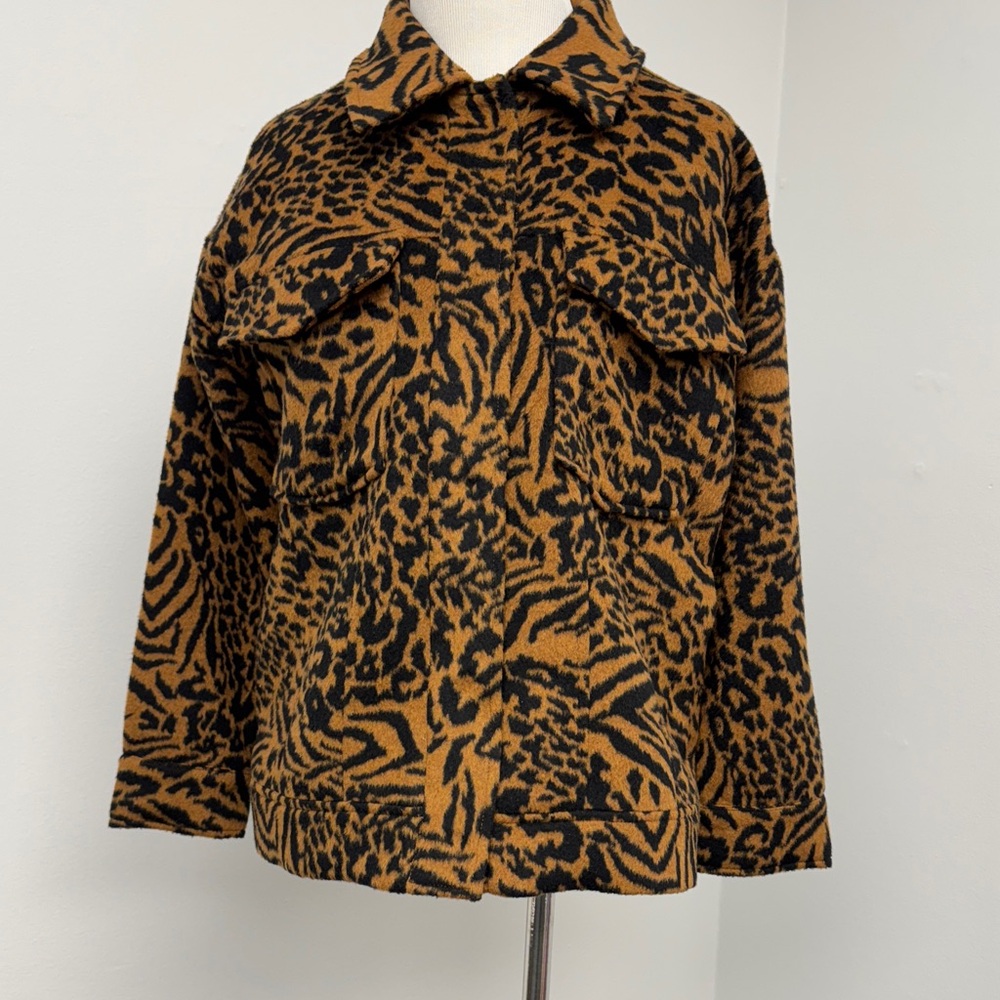 Greylin Oversized Leopard Print Women's Jacket Sz.xs